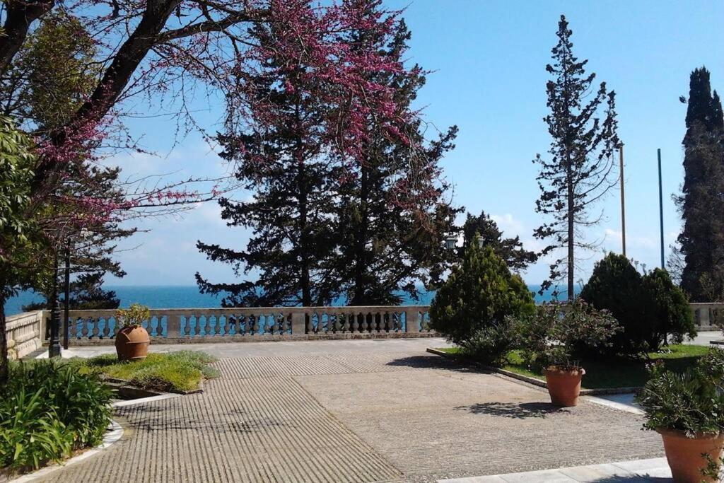 Bright Newly Renovated Apt Near Beach & Center+Ac Anemomylos المظهر الخارجي الصورة